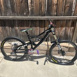 Downhill Bike Status II Fsr 