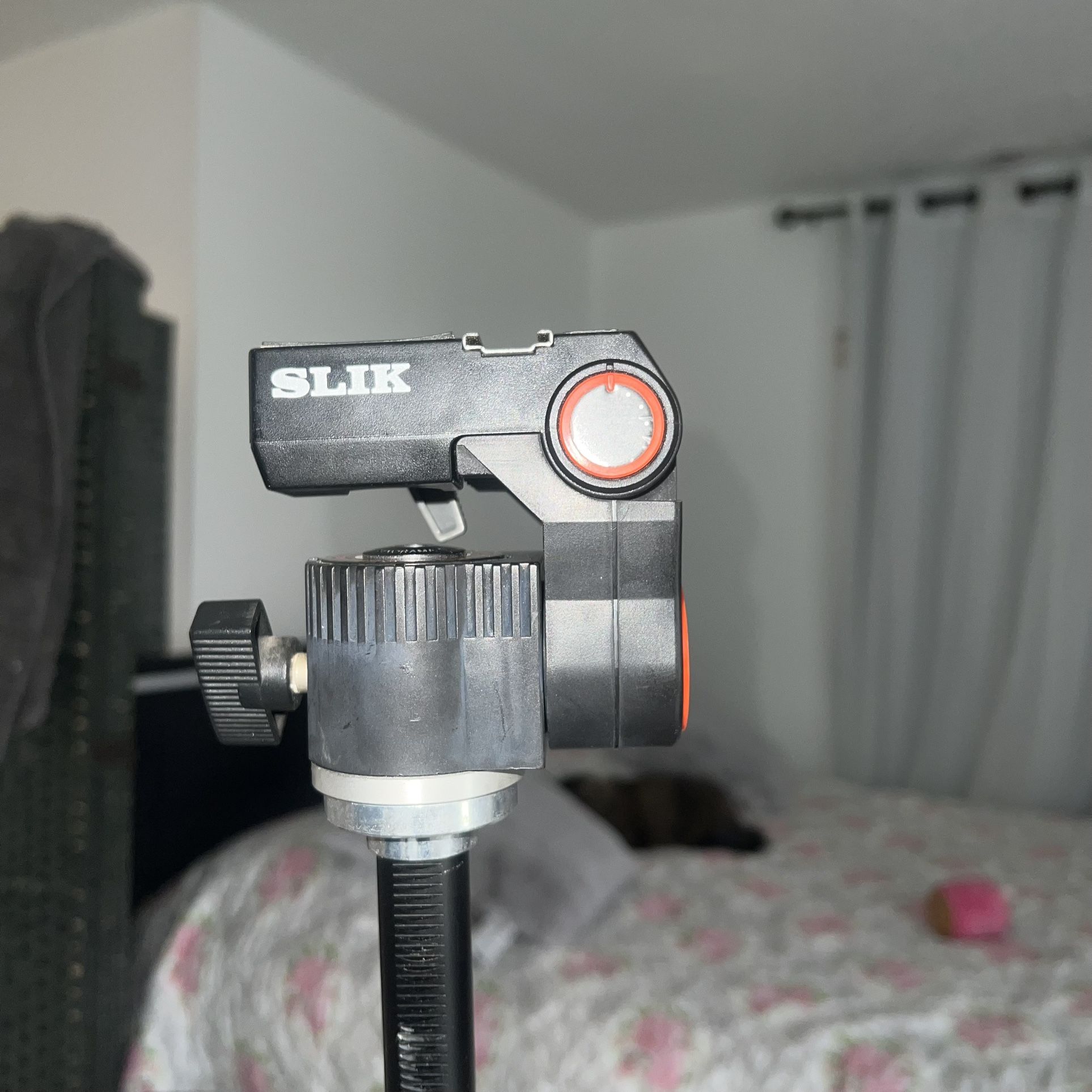 Slik Tripod professional Camera Equipment