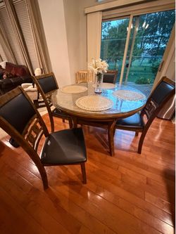 Dining Table Set