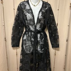 Floral Lace Belted Robe 