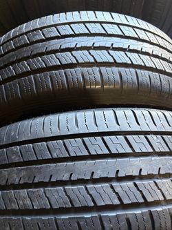 225/60R18 falken