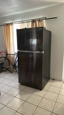 Black Samsung Fridge