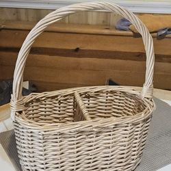 Vintage Hand Woven Wicker or Rattan  Beverage Wine Or Beer Basket