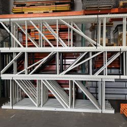 Pallet Racks 
