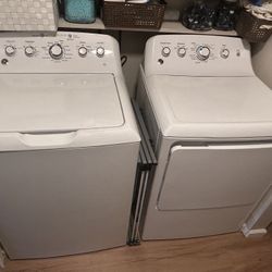 GE 4.5 CU. FT. CAPACITY WASHER AND GE 7.2 CU. FT. CAPACITY ALUMINIZED ALLOY DRUM ELECTRIC DRYER
