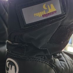 Snow Boots