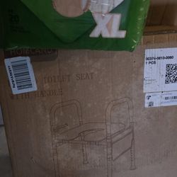 XL/L Adult Diapers And Stool