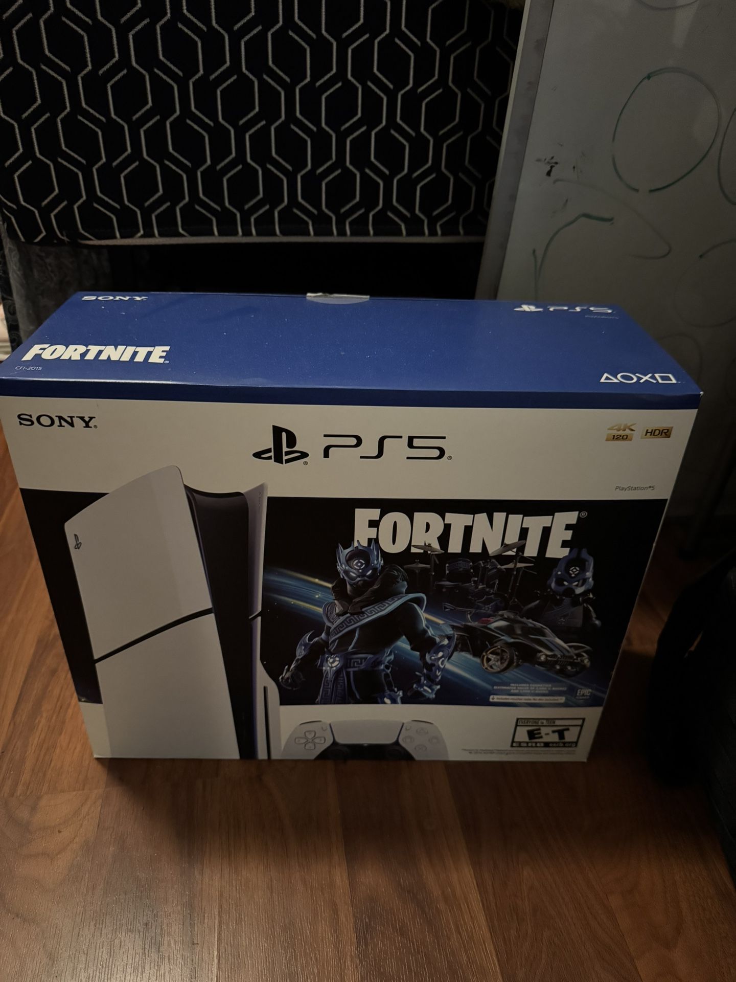 PlayStation 5 Slim Console - Fortnite Cobalt Star Bundle NEW!
