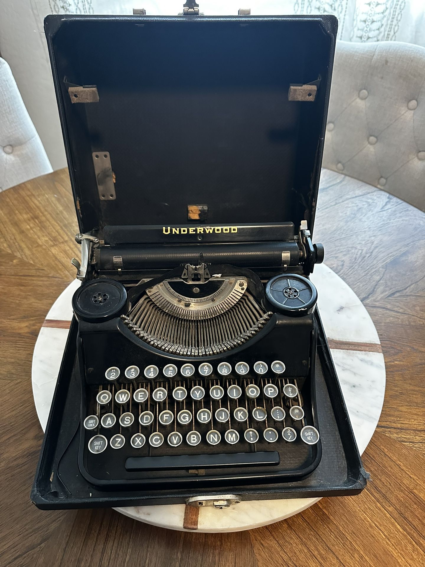 1930 Underwood typewriter (vintage)