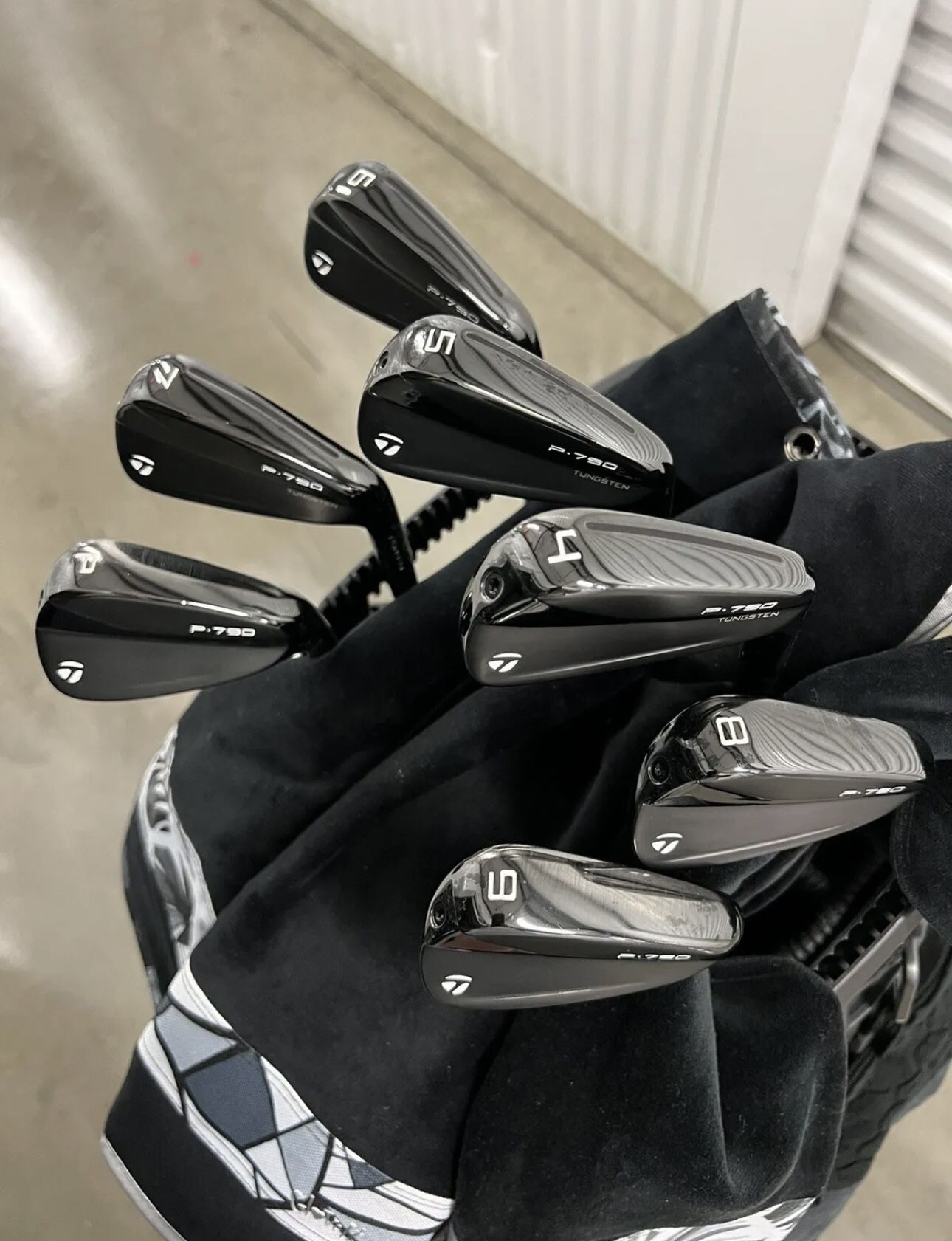 Pre•Owned•P- _~790….Sets