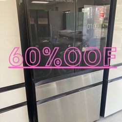 Bespoke 4-Door French Door Refrigerator (23 cu. ft.) – with Top Left and Family Hub™ Panel in Charcoal Glass - and Matte Black Steel Middle and Bottom