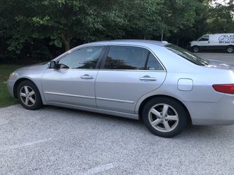 2005 Honda Accord EX 84k miles Clean