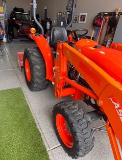 2018 Kubota L2501 HST 4WD – ONLY 750 HOURS – JUST FULLY SERVICED