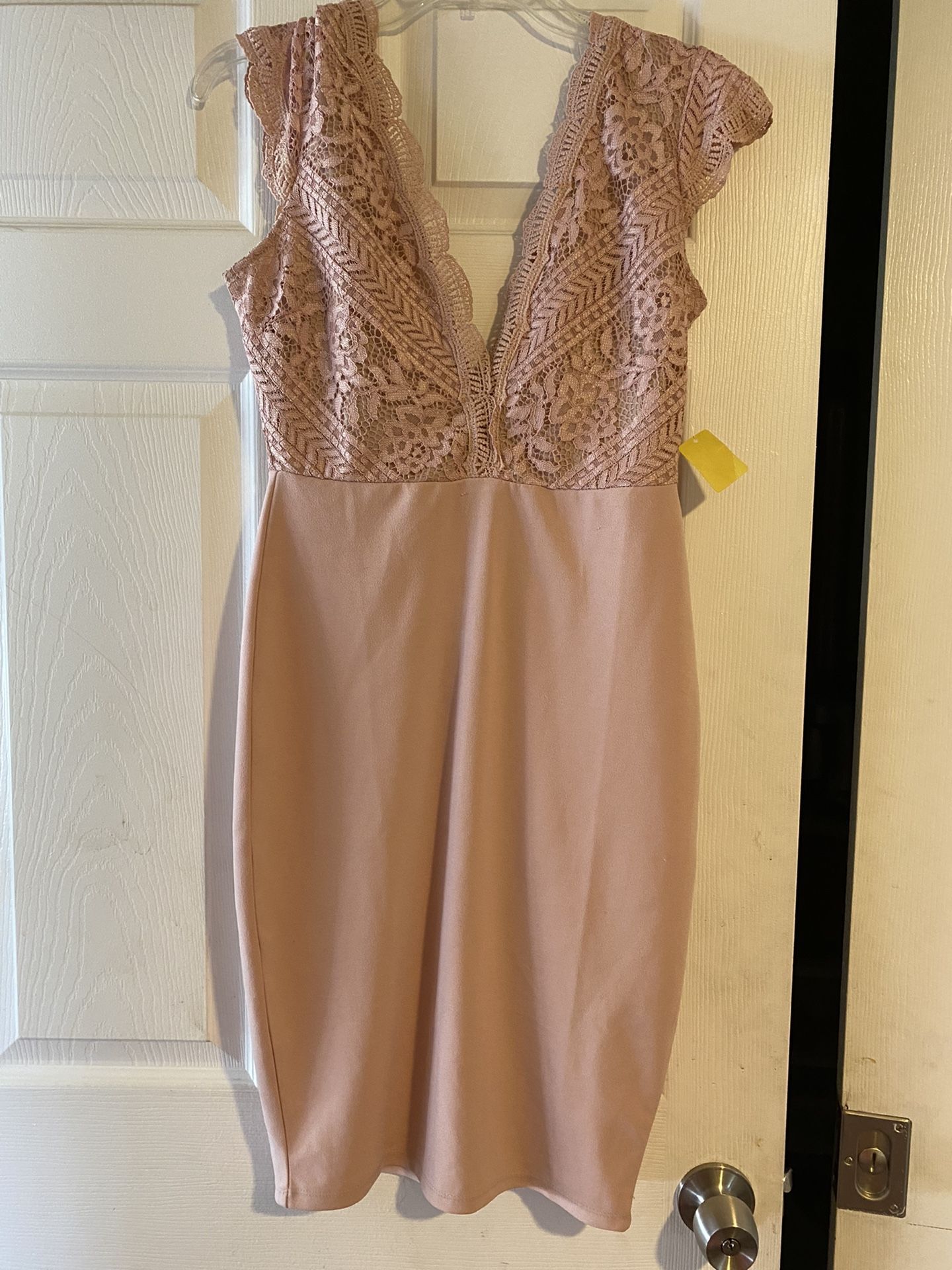 Medium blush Dress