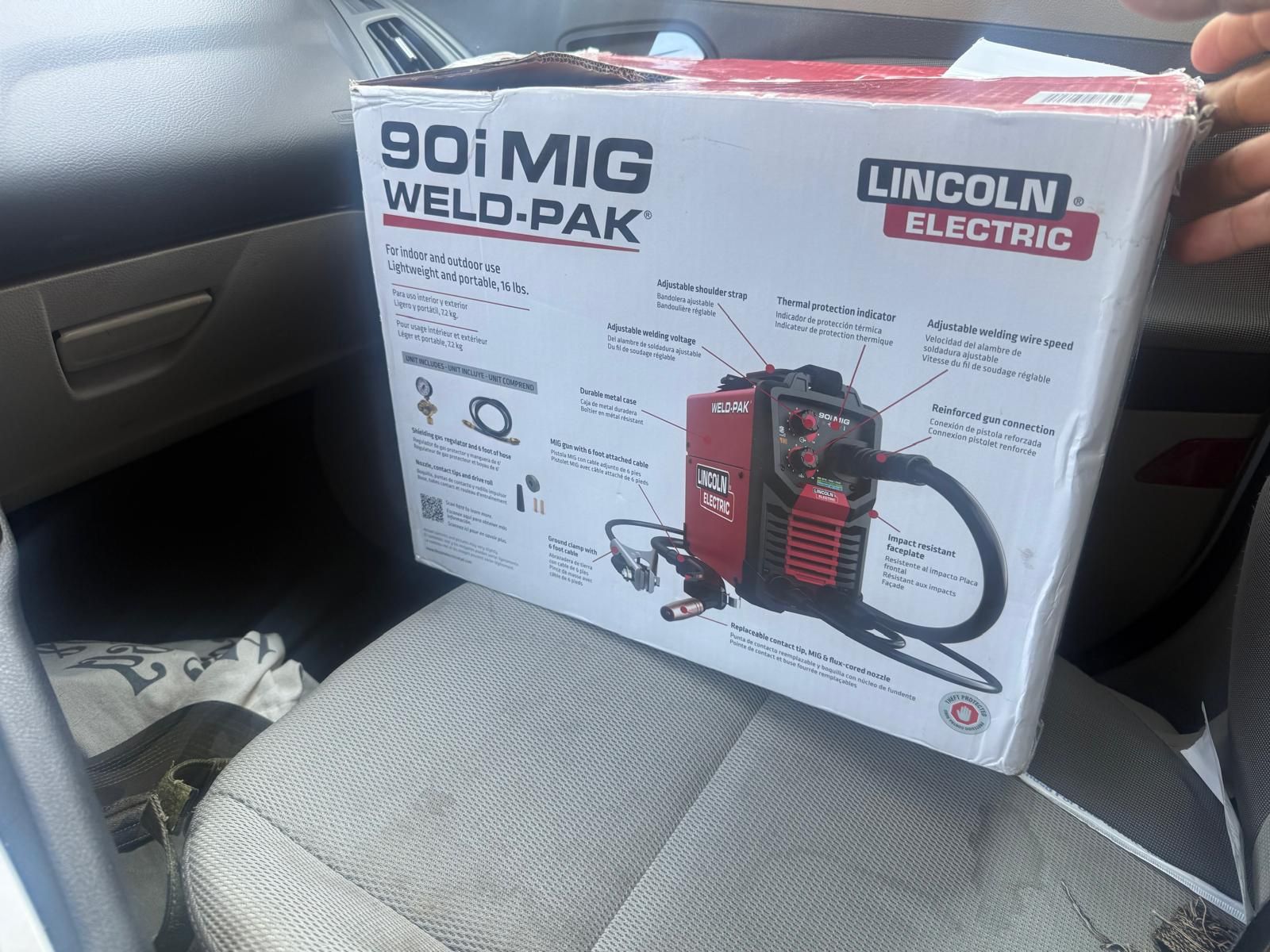 WELD-PAK 90i MIG and Flux-Cored Wire Feeder Welder with Gas Regulator