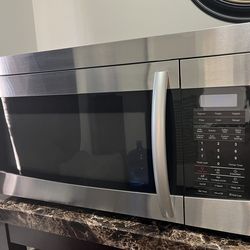 Samsung Over-the-Range Microwave – Vent + Light