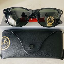 New Ray Ban Wayfarer