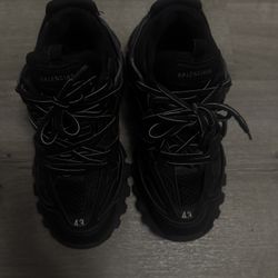 Balenciaga tracks