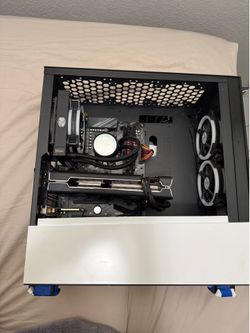 WHITE GAMING PC