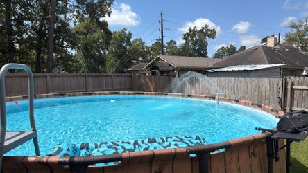 22’ Coleman power steel pool