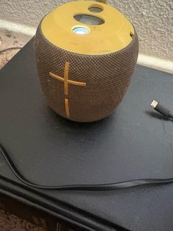 Bluetooth wireless speaker with bass boost.