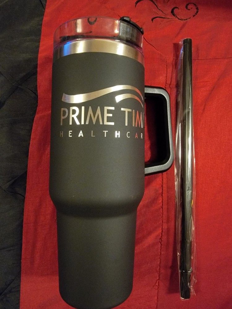 40 Oz Tumbler/with Reusable Straw/Double Insulated/New