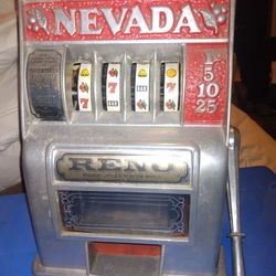 Miniature Slot Machine Bank Needs Work