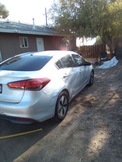 Kia Forte Silver 4-Door Sedan