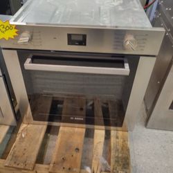 BOSCH 24 INCH SINGLE WALL OVEN OPEN BOX ITEM Z4W5I