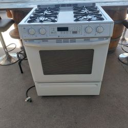 Stove/oven