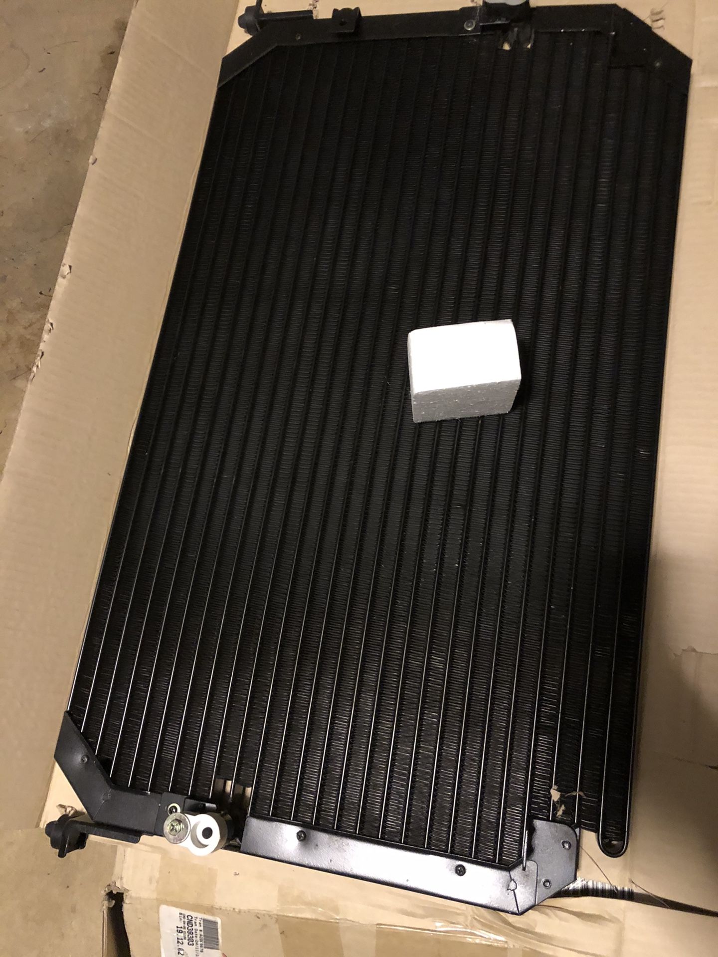 94-96 Lexus ES 300 AC condenser