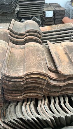 S tile