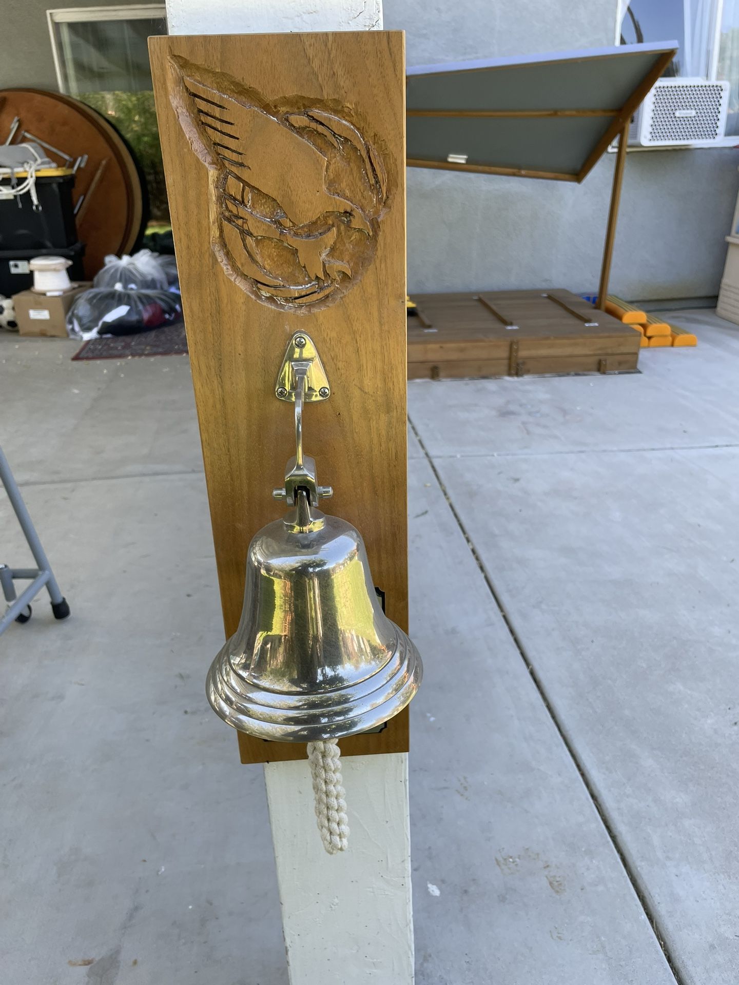 Bell