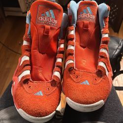 Adidas Torsion System  4/23
