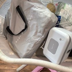 Halo 360 Swivel, Wipe Warmer, Baby Delight Portable Bassinet 