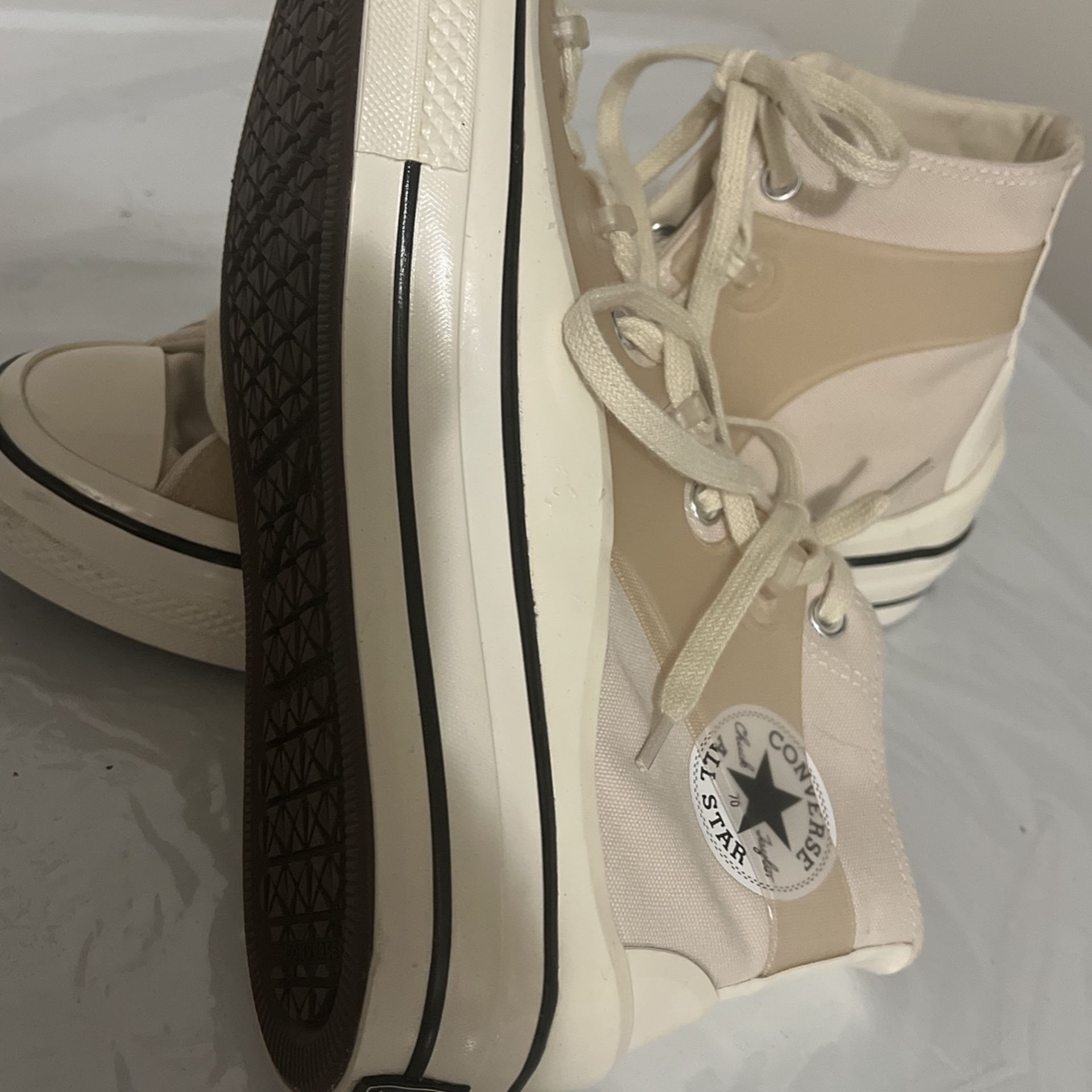 CONVERSE For Men Size 10.5 Women 12.5