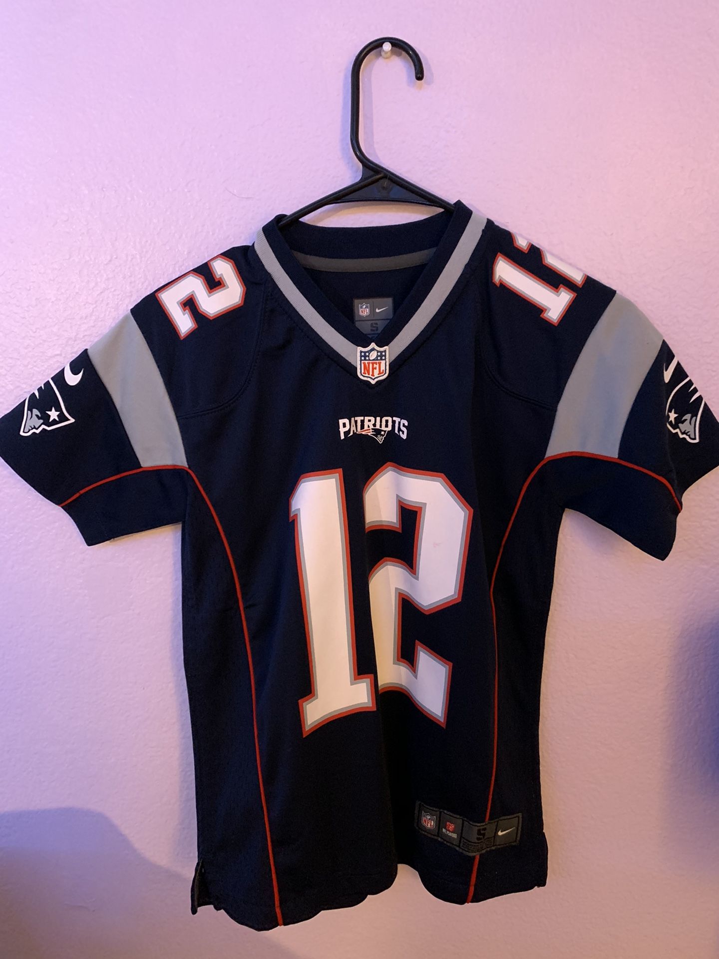 Patriots Jersey Small 8 (Youth)