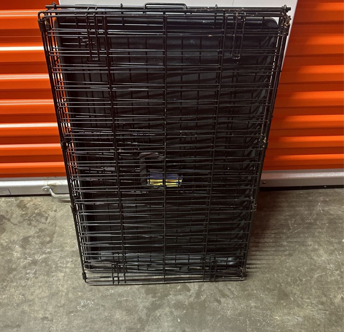 20 To 30 Pound Dog Cage 30 X 19 X 21.5