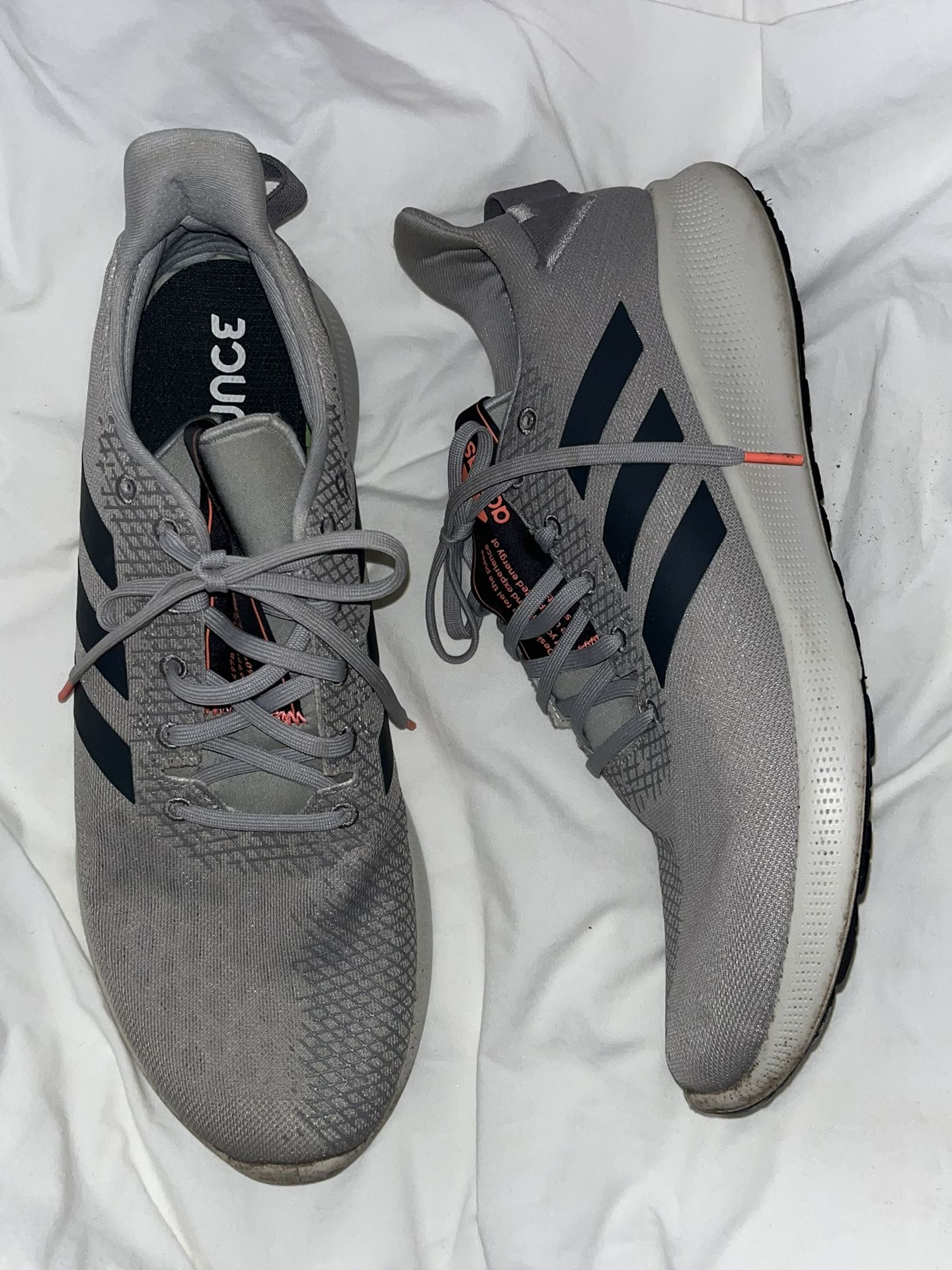 Men’s Adidas Sensebounce Size 13 For $35