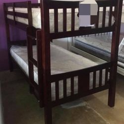 Bunk Bed 2 Person With Mattresses Very Good Condition.Pick Up Only