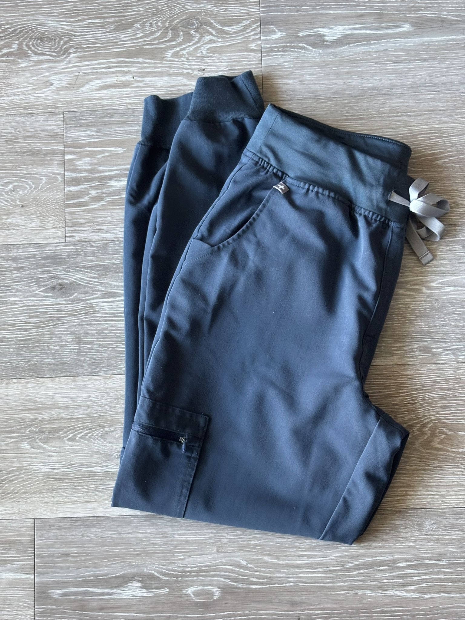 Figs jogger pants 