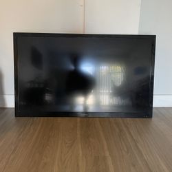 45” Insignia TV