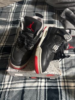 Jordan bred 4