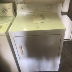 Dryer For Sale !!!!