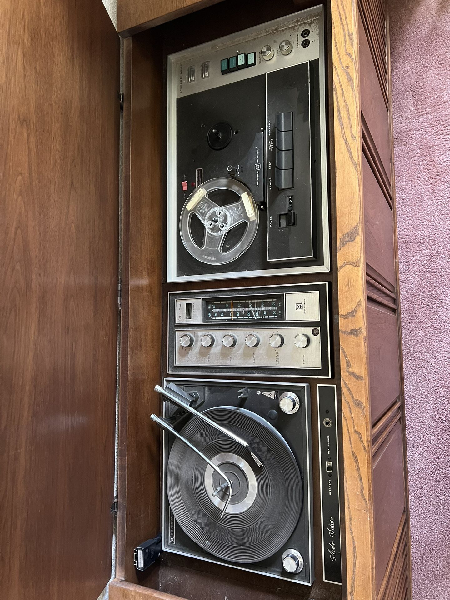 Vintage stereo console