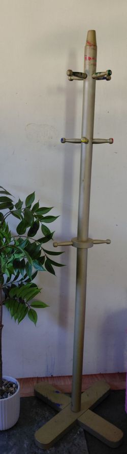 Wooden Freestanding Coat Rack
