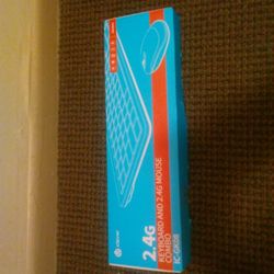 Wireless Keyboard And Mouse Combo Brand New In The Box 2.4 GHz