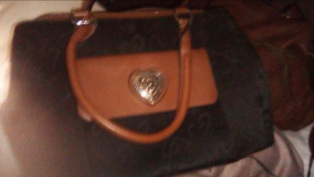Black purse