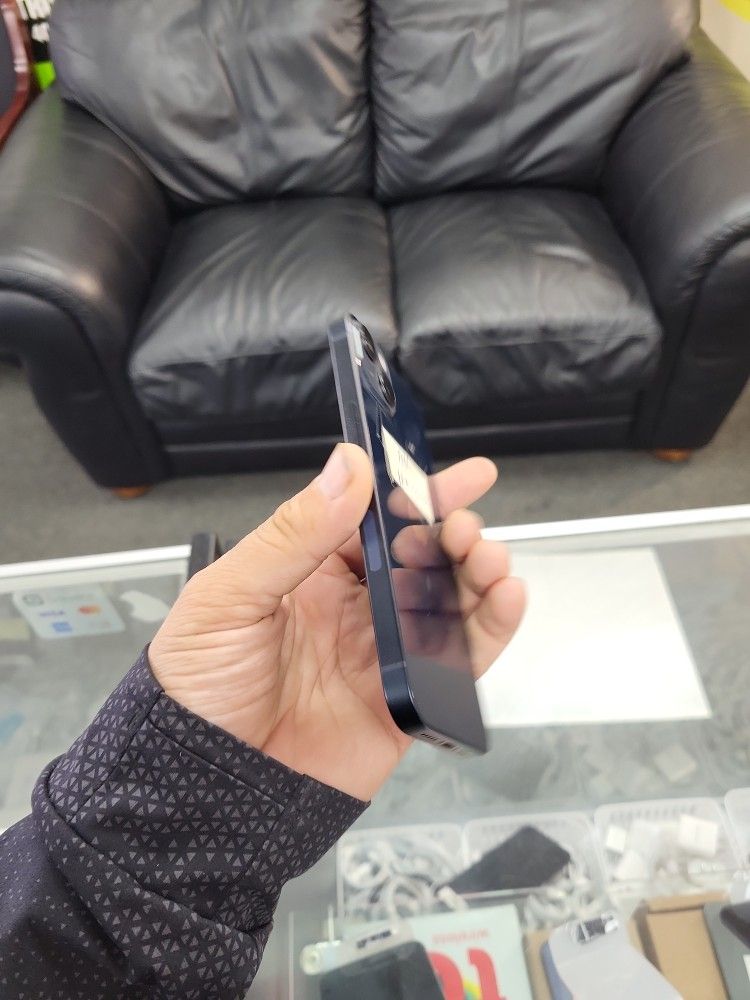Apple IPhone 13 128GB With New Line