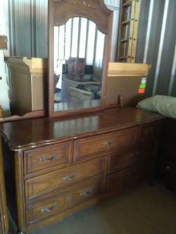 Dixie Dresser w/ Mirror